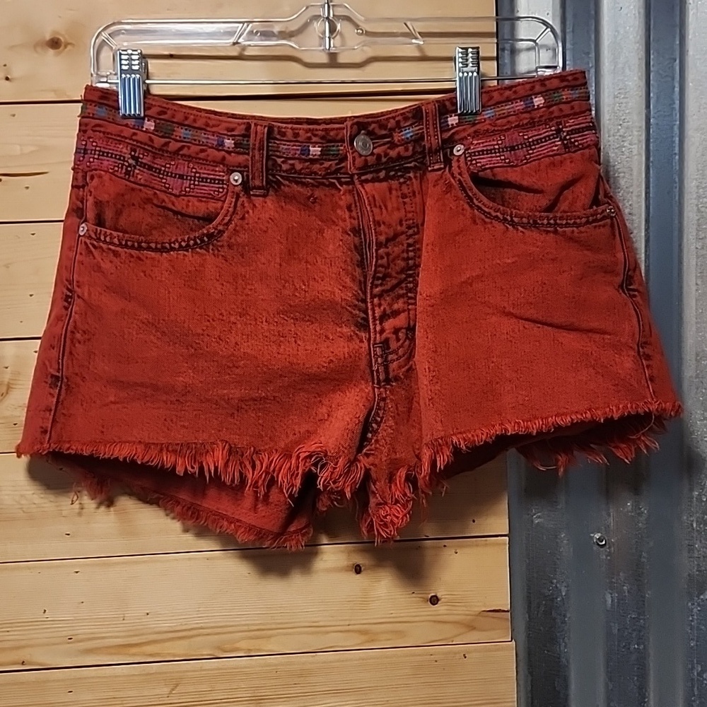 FP We The Free Sun Break Emborded Shorts size 28